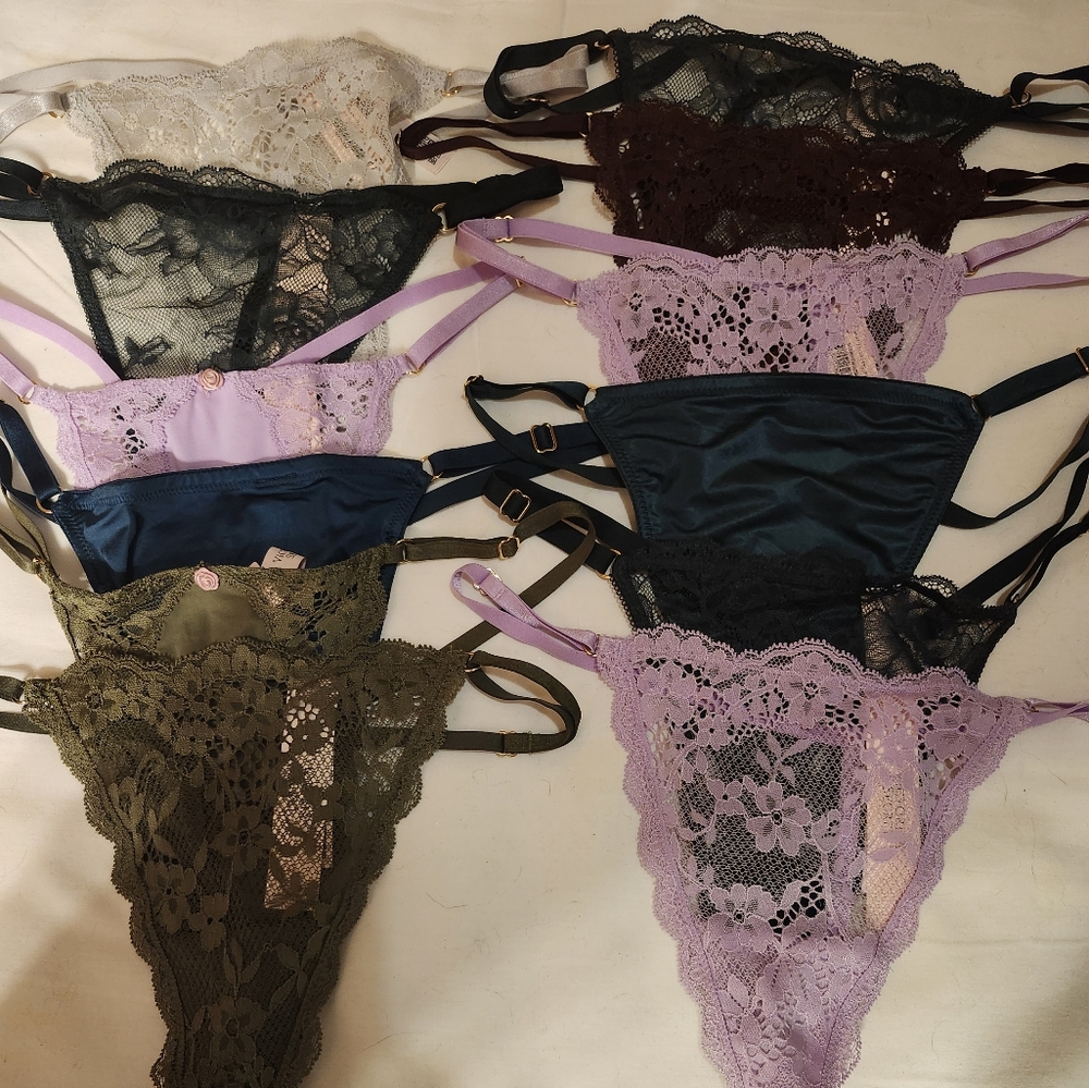 11 Victoria Secret Elegant Lace Women's Intimates Set - Multicolor Thongs Pantie